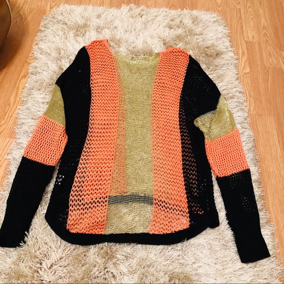 Knitted sweater - Picture 2 of 4